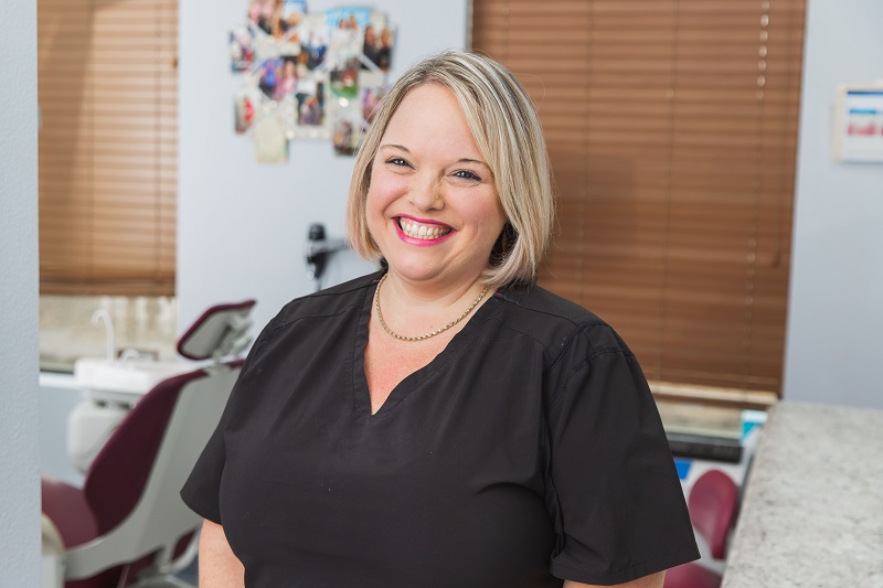 Angie - Dental Team